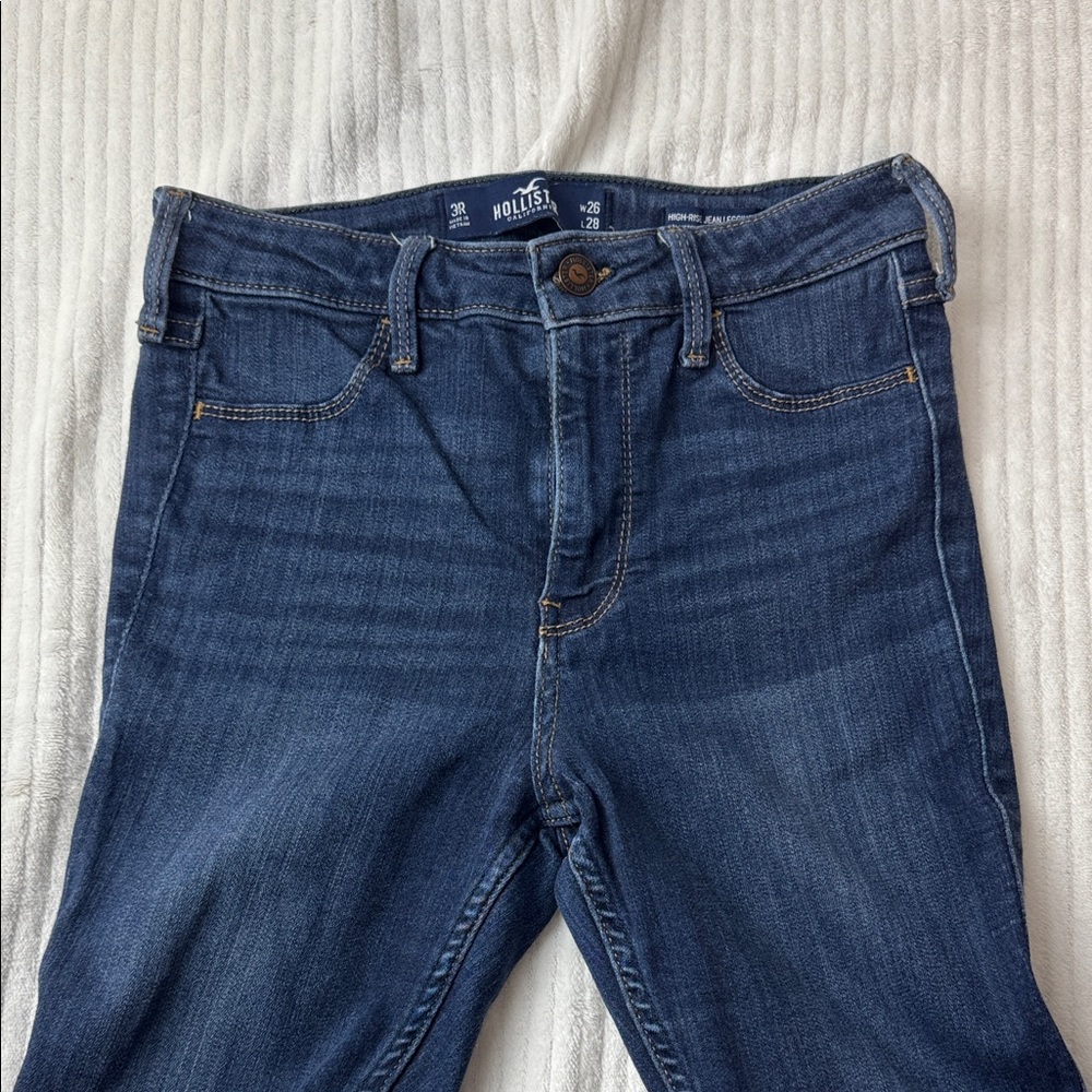 Hollister Women's Dark Blue Skinny Jeans